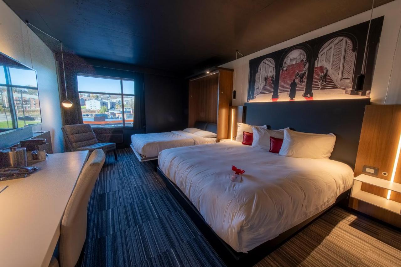 Grand Times Hotel Quebec City Exterior photo
