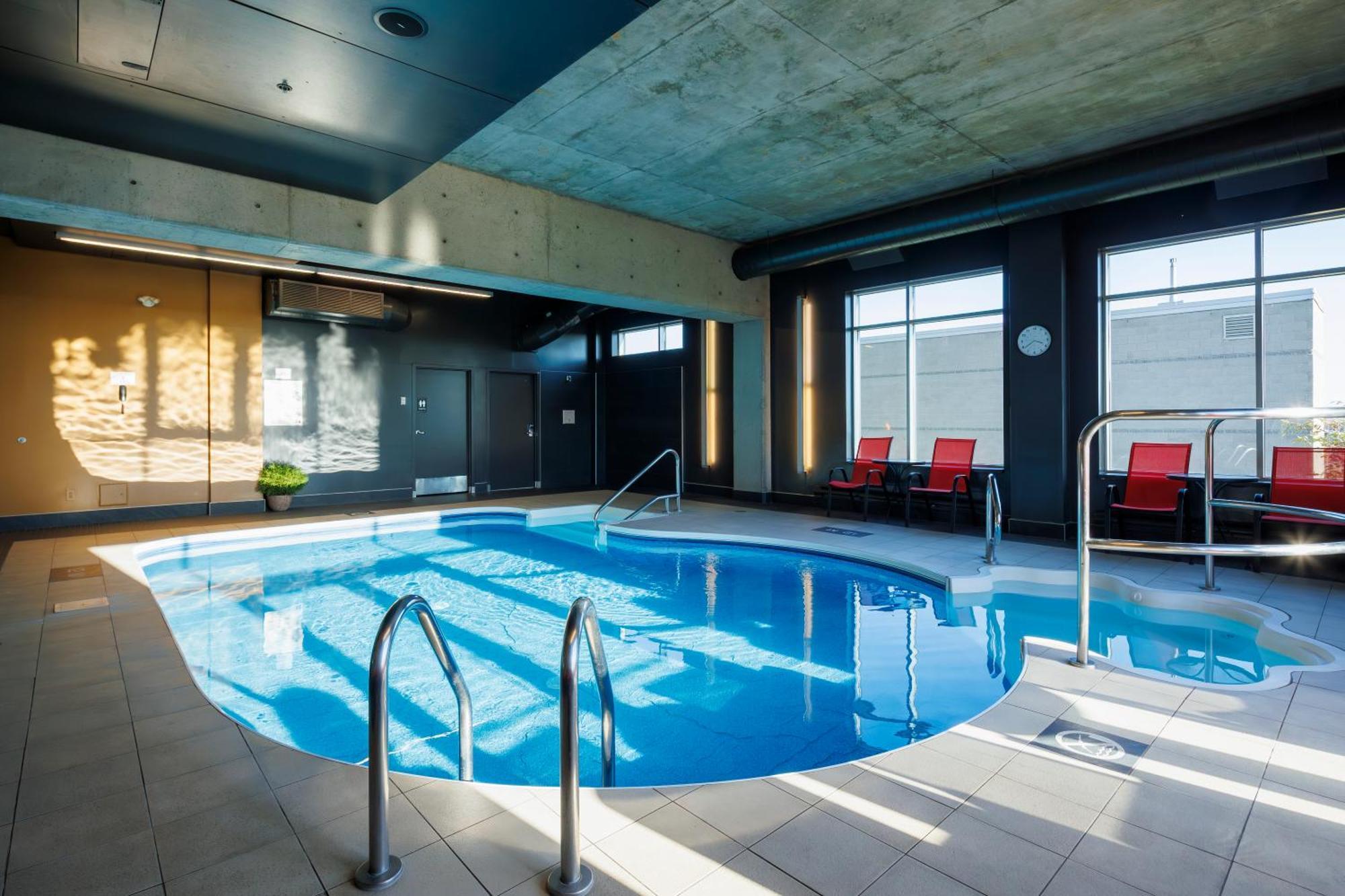 Grand Times Hotel Quebec City Exterior photo