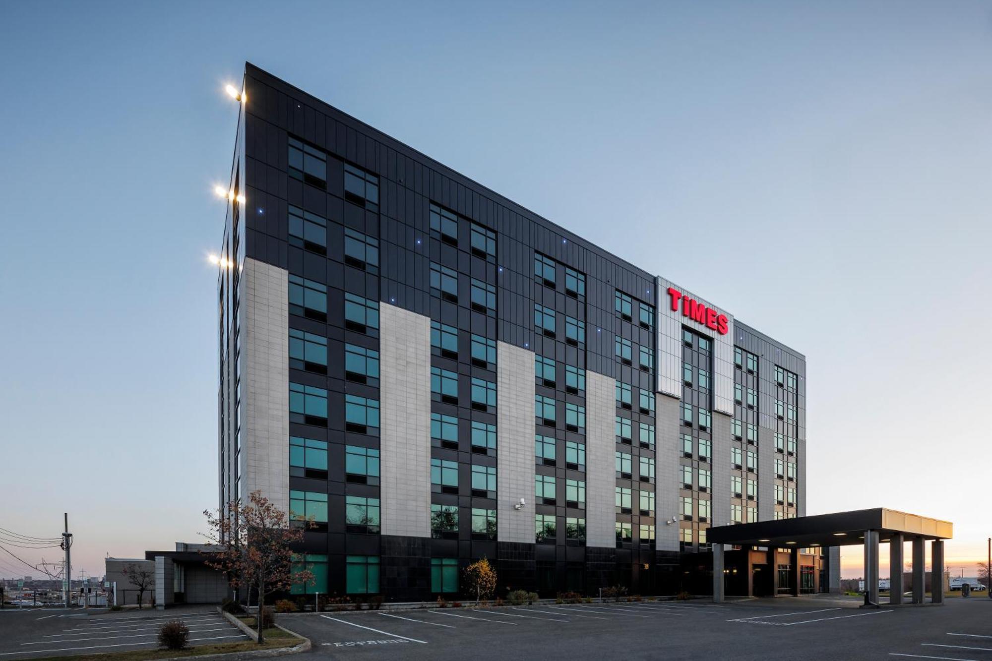 Grand Times Hotel Quebec City Exterior photo